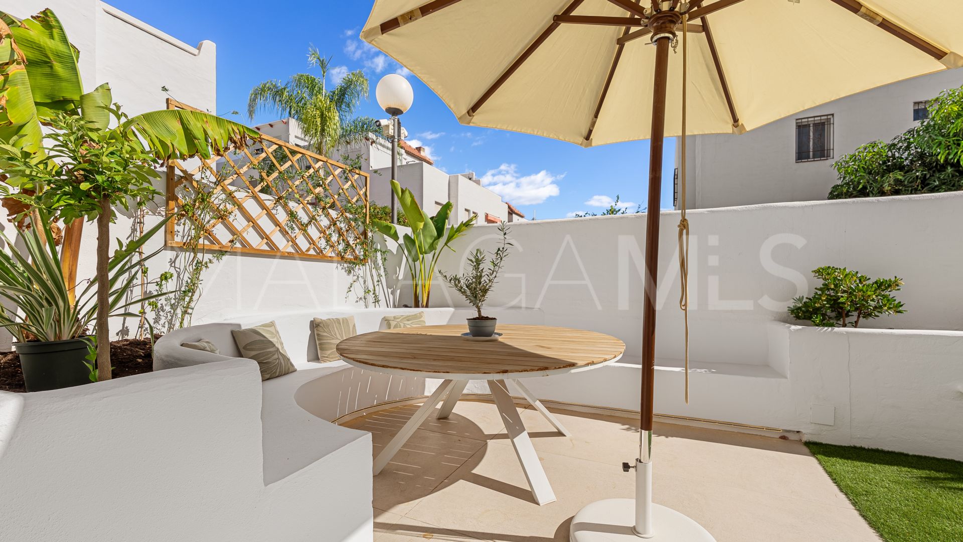 Adosado for sale de 4 bedrooms in Marbella Golden Mile