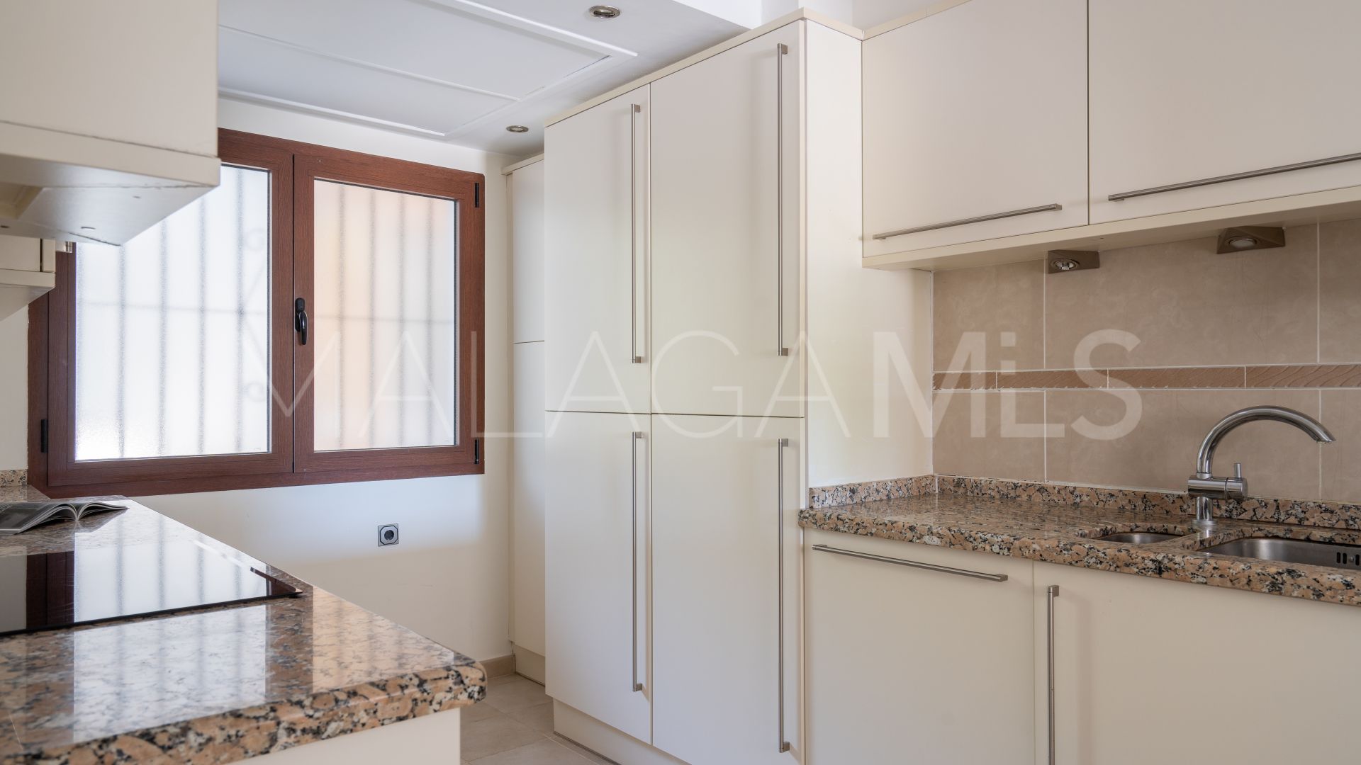 Buy Coral Beach apartment with 2 bedrooms