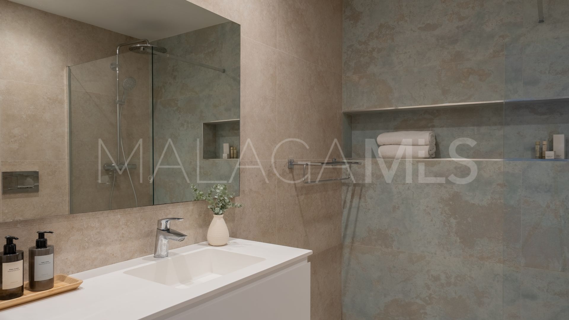 Buy Coral Beach apartment with 2 bedrooms