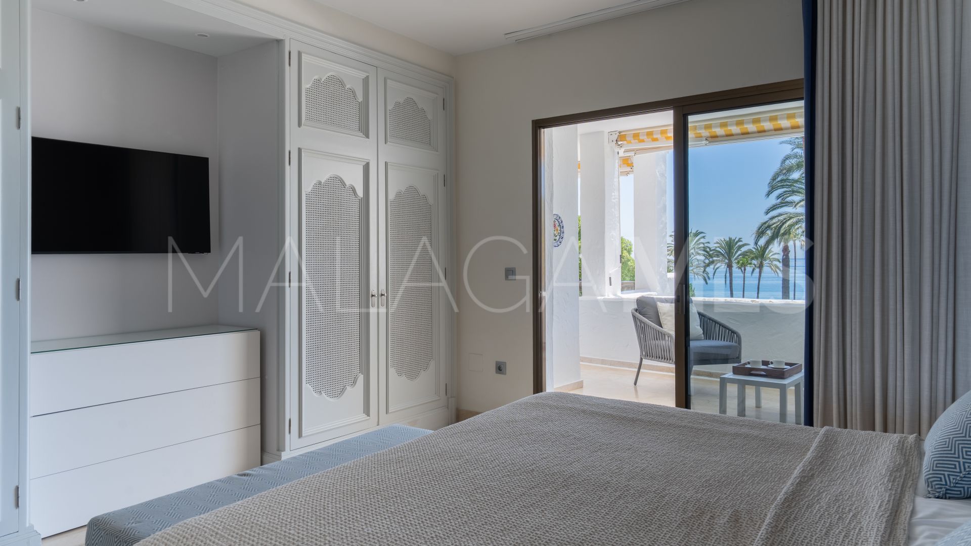 Buy Coral Beach apartment with 2 bedrooms