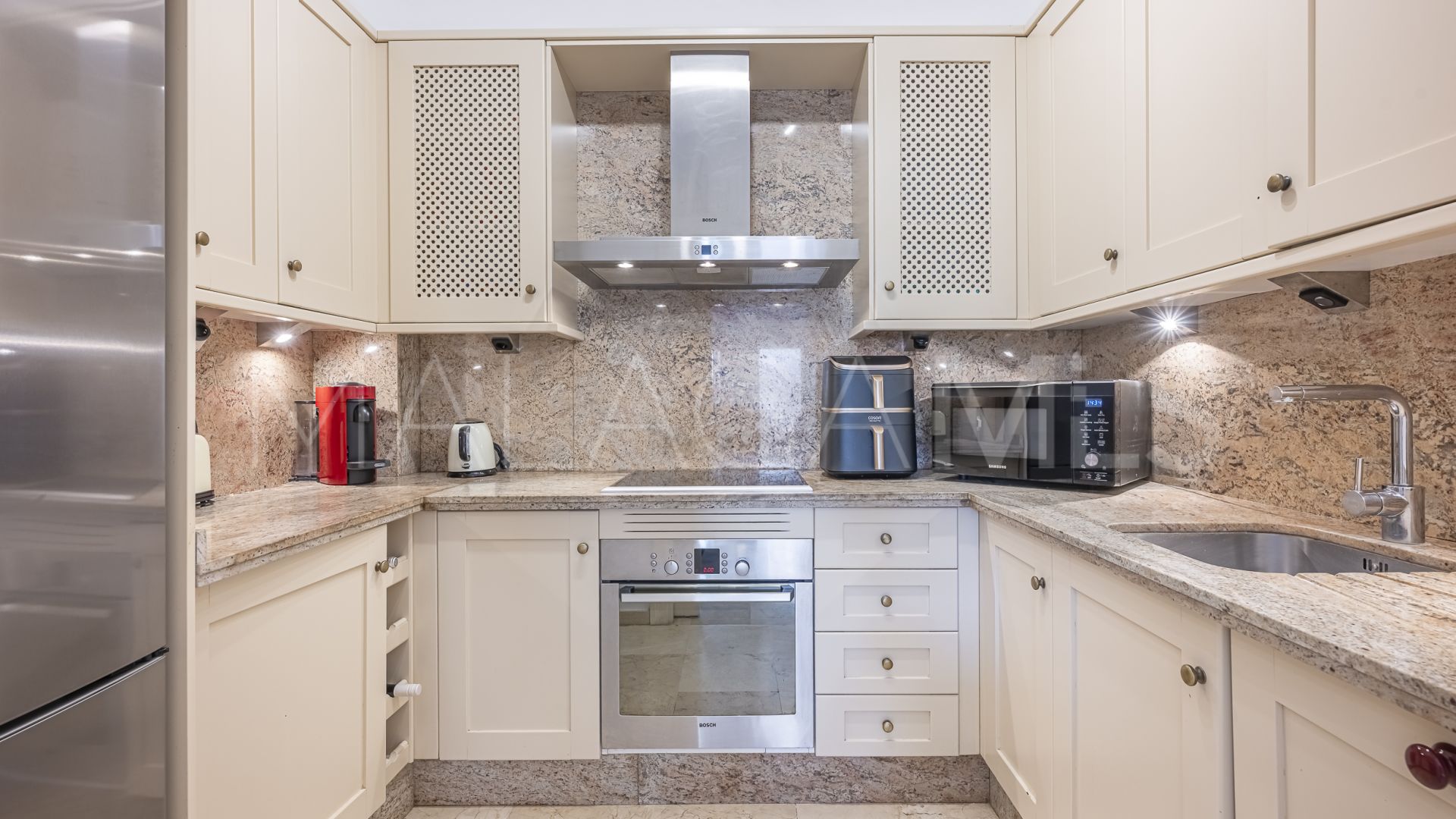 Markplanslägenhet for sale in Señorio de Marbella
