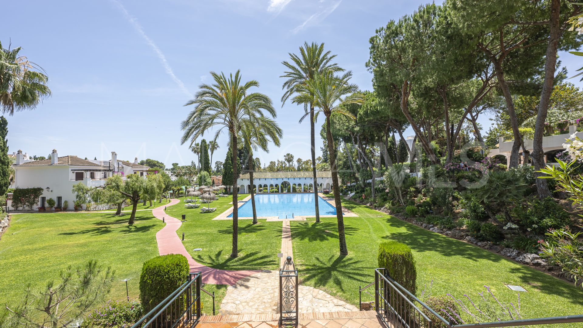 Markplanslägenhet for sale in Señorio de Marbella