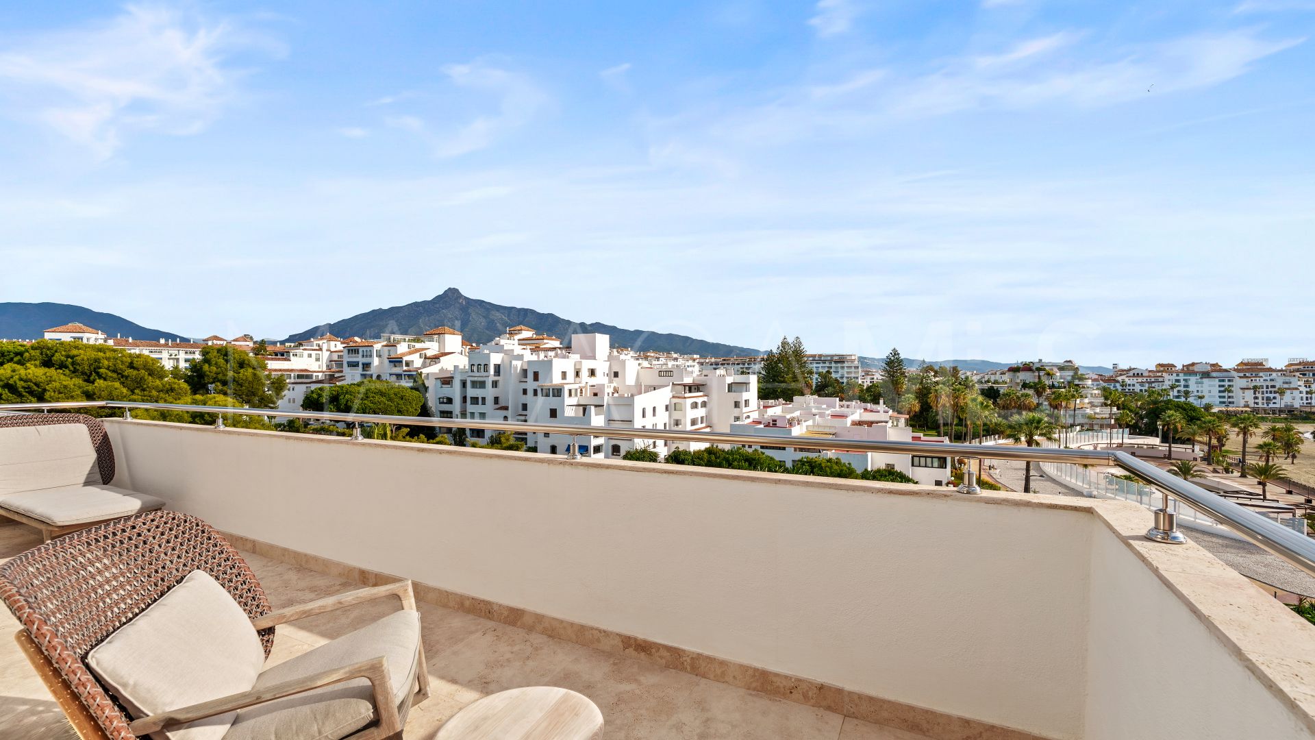 Lägenhet for sale in Andalucia del Mar