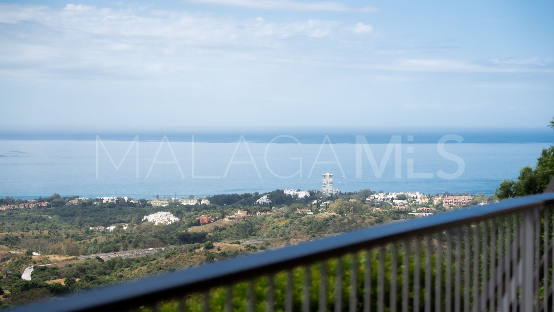 Buy 3 bedrooms apartment in Los Altos de los Monteros