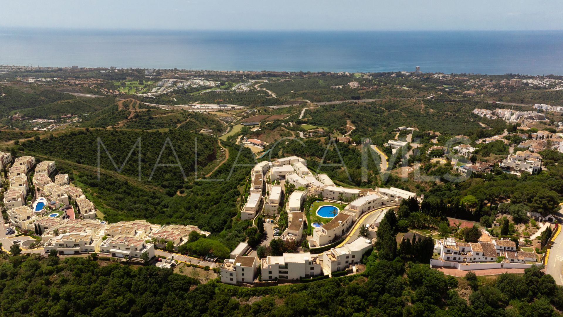Buy 3 bedrooms apartment in Los Altos de los Monteros