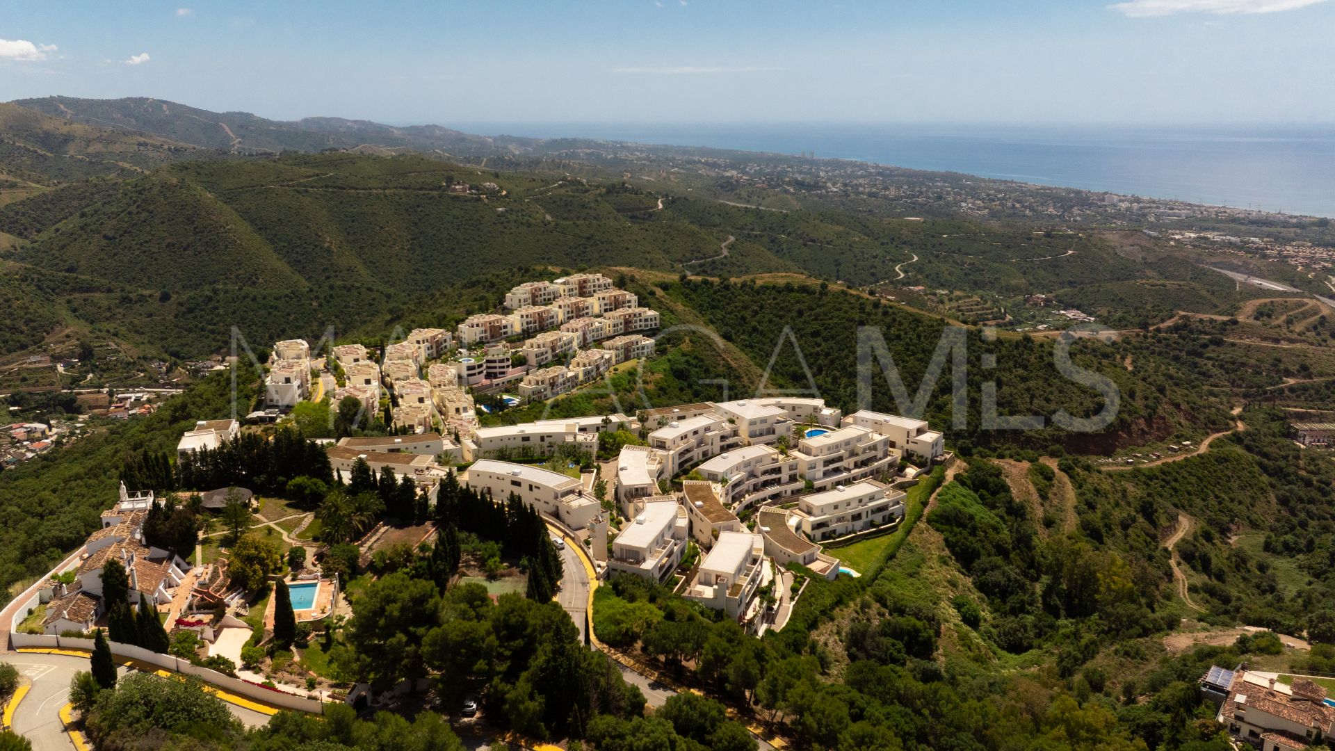 Buy 3 bedrooms apartment in Los Altos de los Monteros