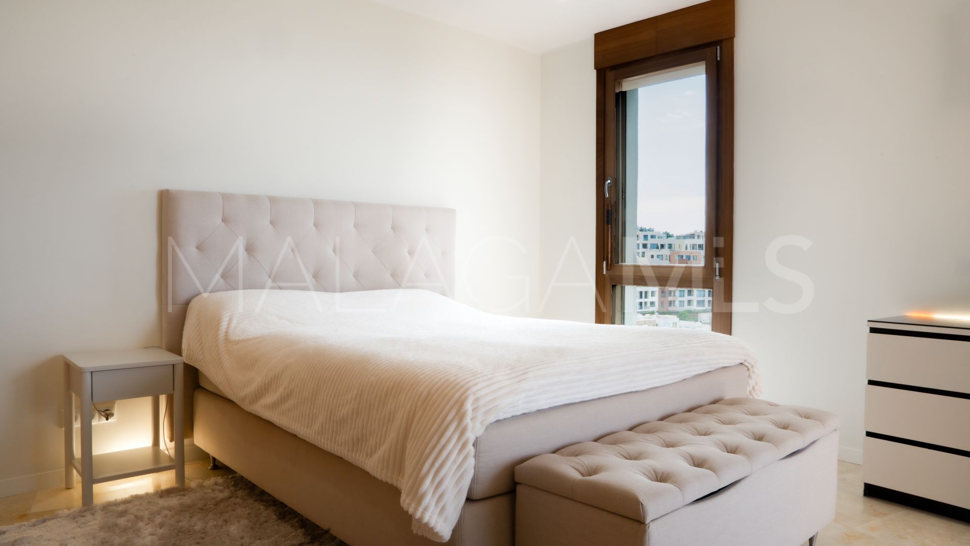 Buy 3 bedrooms apartment in Los Altos de los Monteros