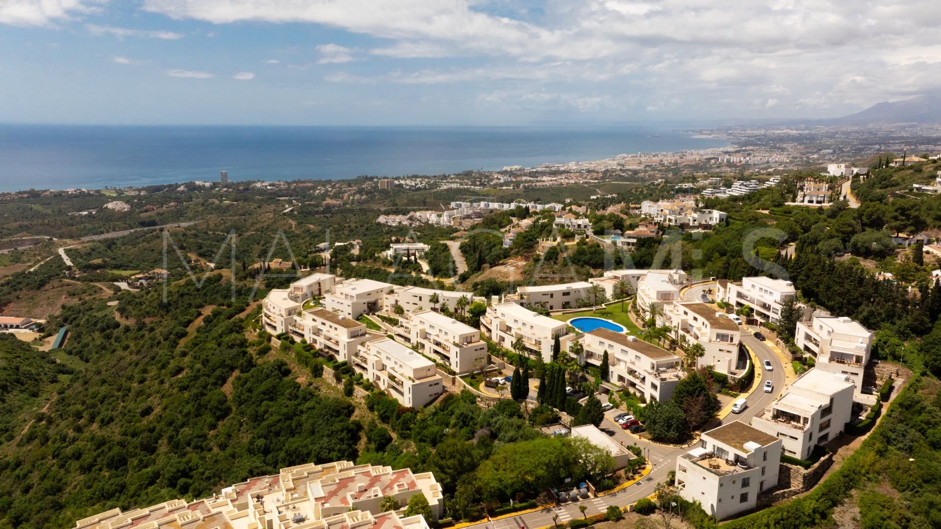 Buy 3 bedrooms apartment in Los Altos de los Monteros
