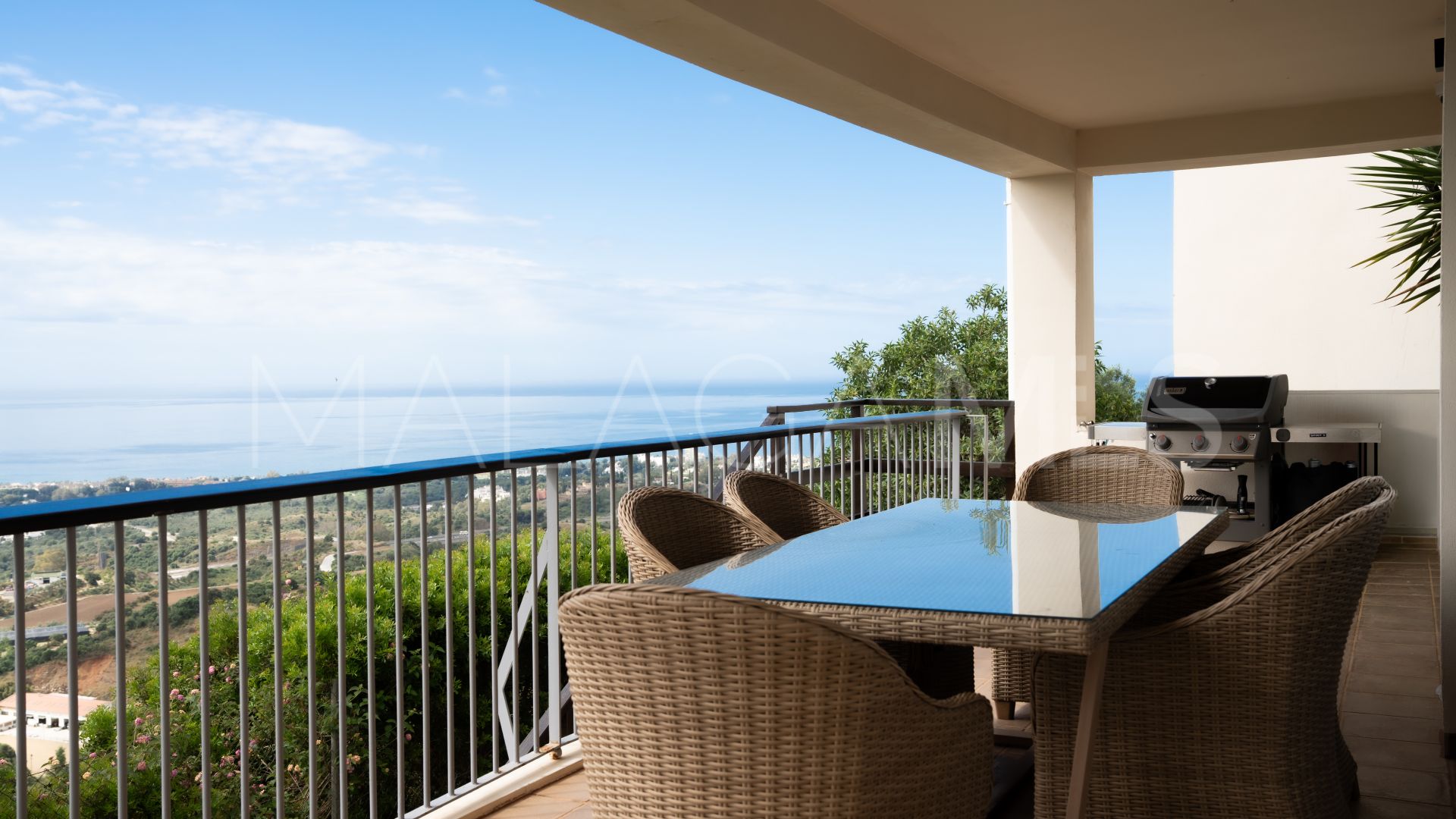 Buy 3 bedrooms apartment in Los Altos de los Monteros