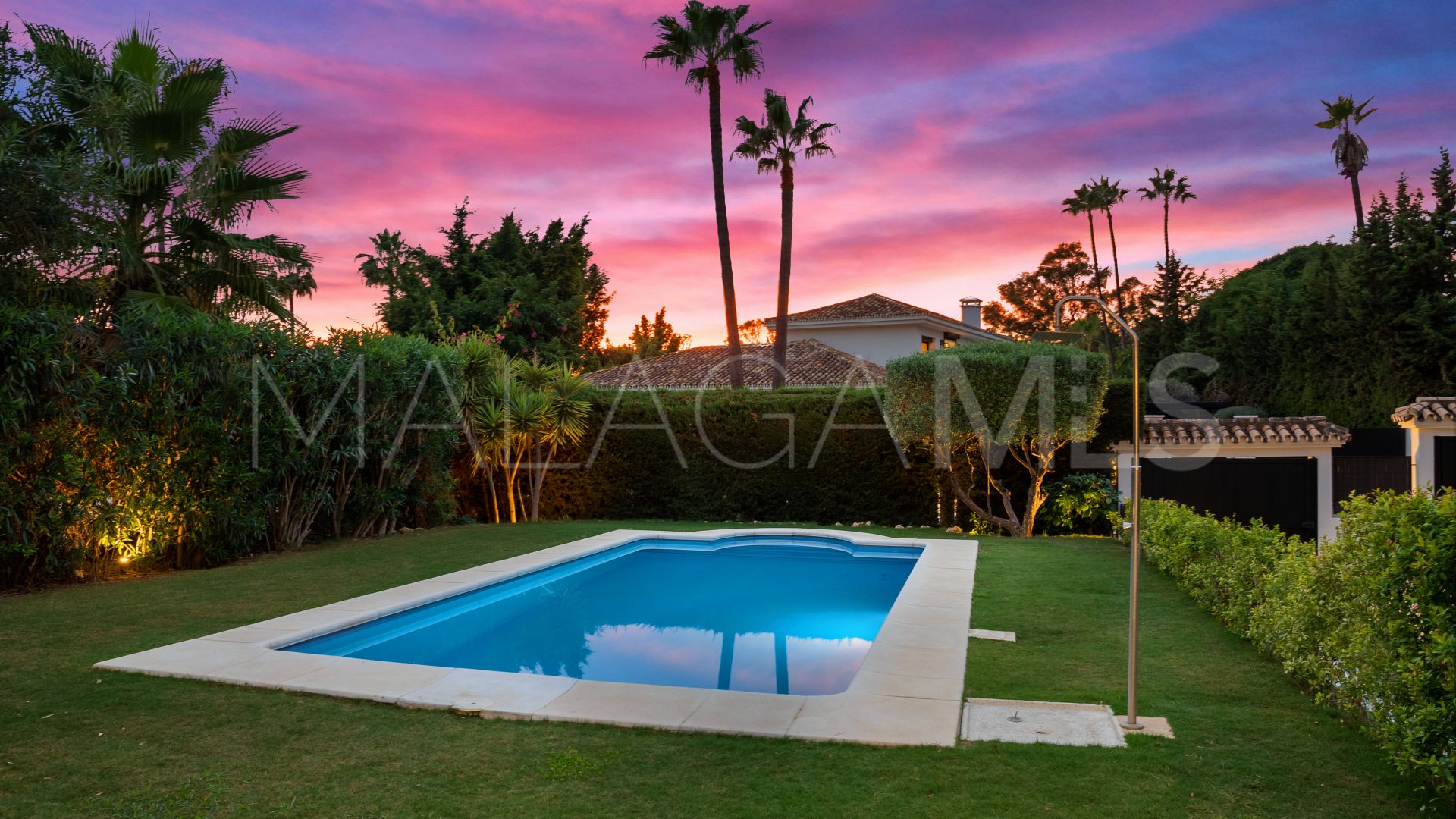 For sale Nueva Andalucia villa