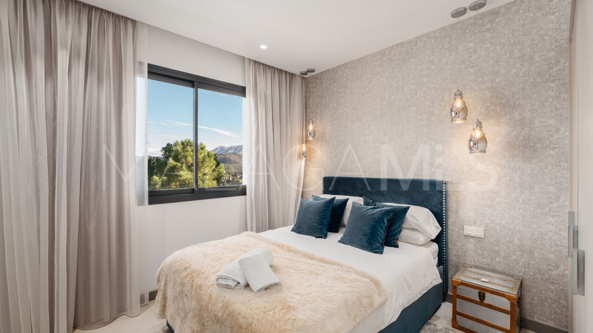 Villa for sale in El Madroñal