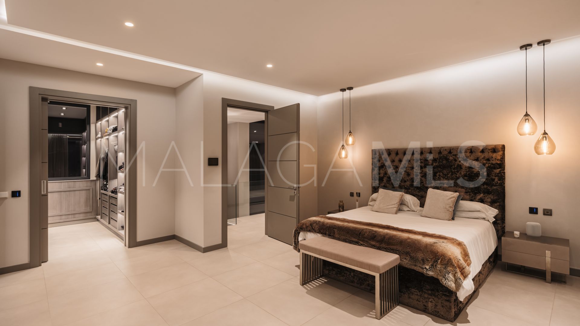 Villa for sale in El Madroñal