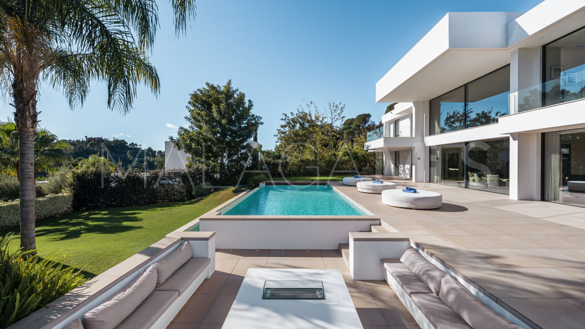 Villa for sale in El Madroñal