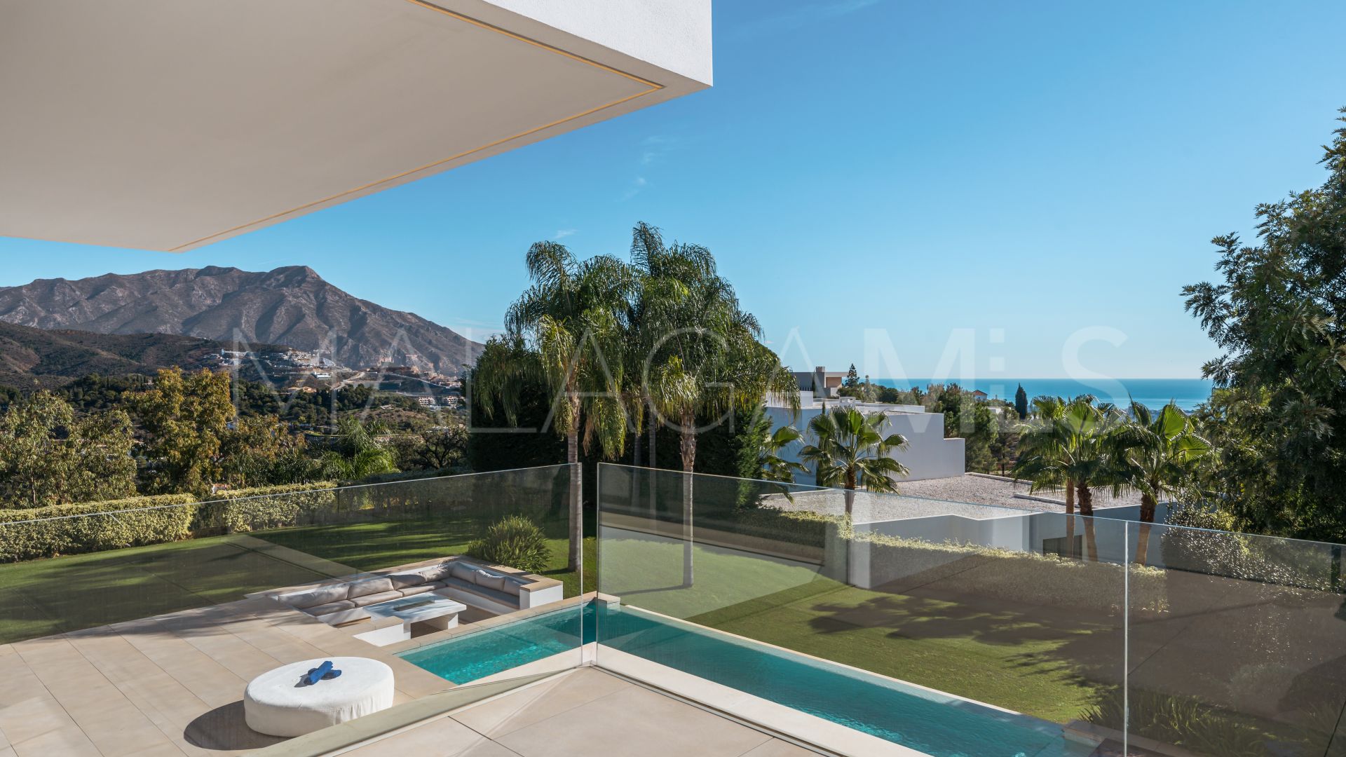 Villa for sale in El Madroñal