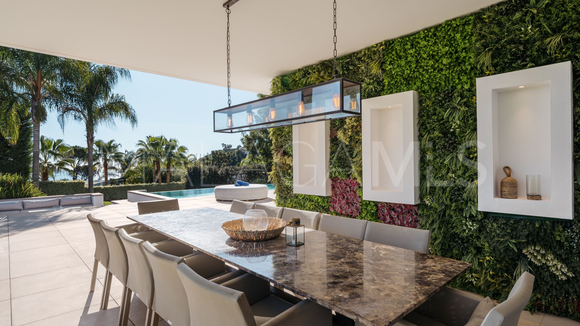 Villa for sale in El Madroñal