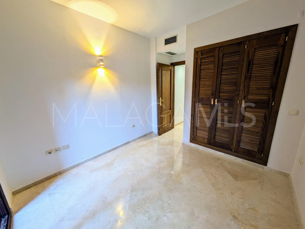 Buy ground floor apartment in Alicate Playa