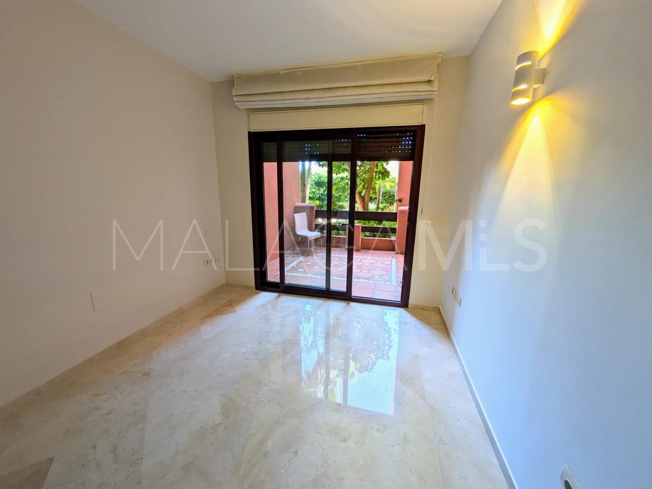 Buy ground floor apartment in Alicate Playa