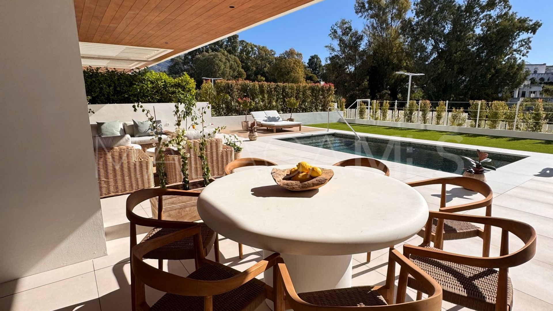 Ground floor duplex for sale in Benalús