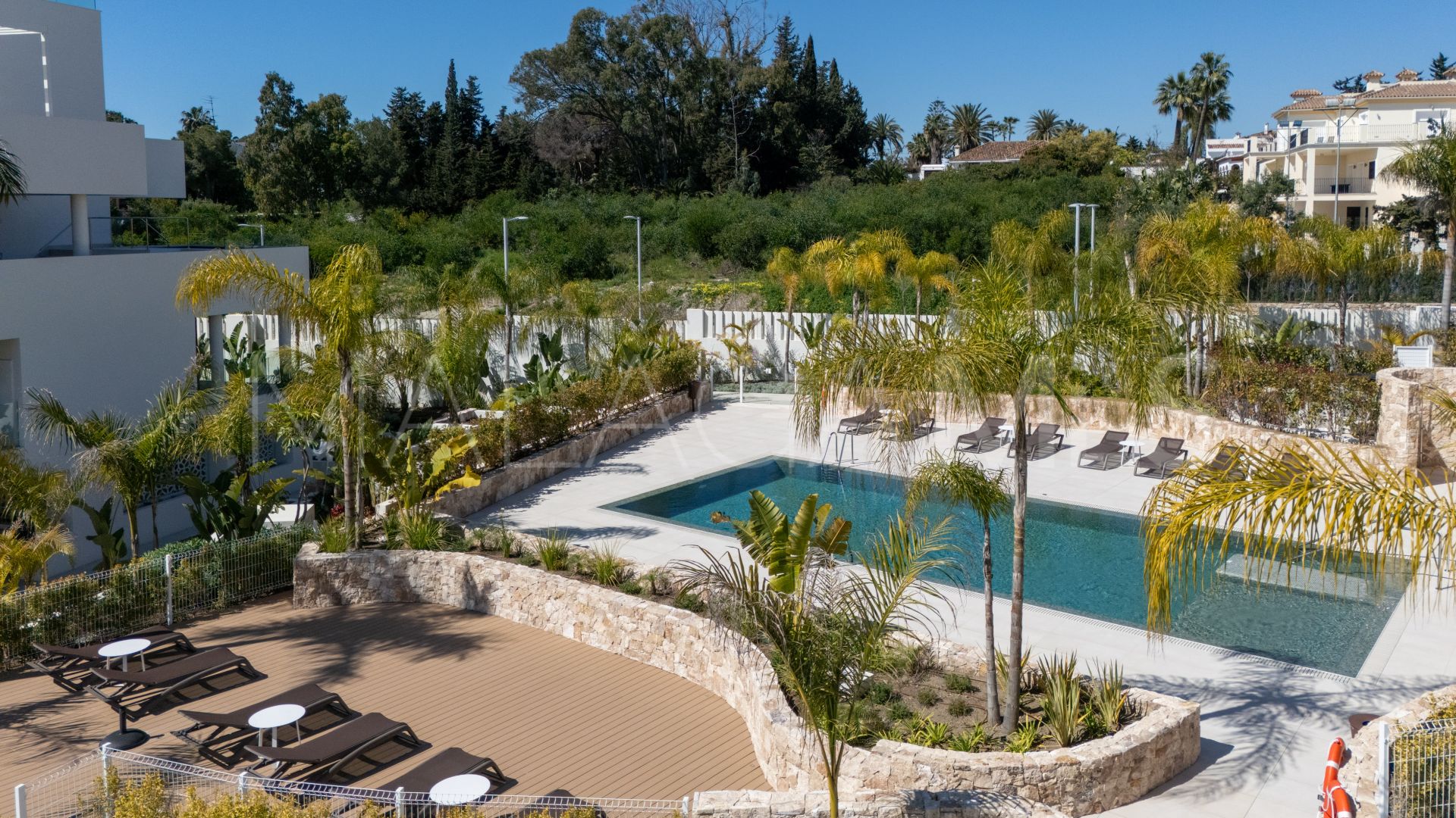 Ground floor duplex for sale in Benalús