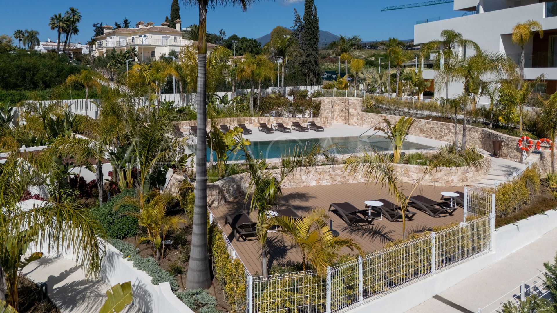 Ground floor duplex for sale in Benalús