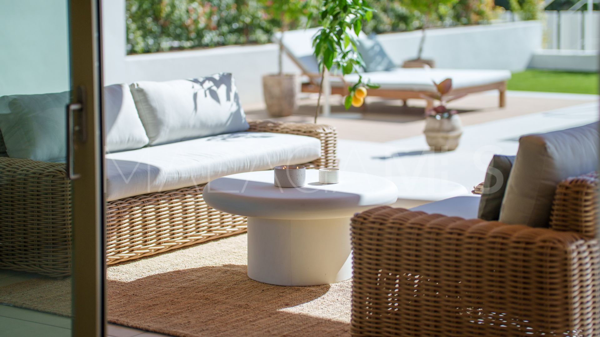 Ground floor duplex for sale in Benalús