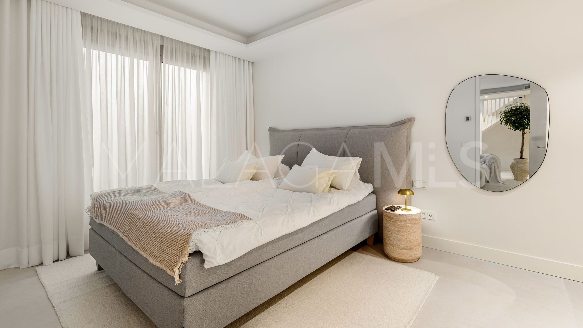 Ground floor duplex for sale in Benalús