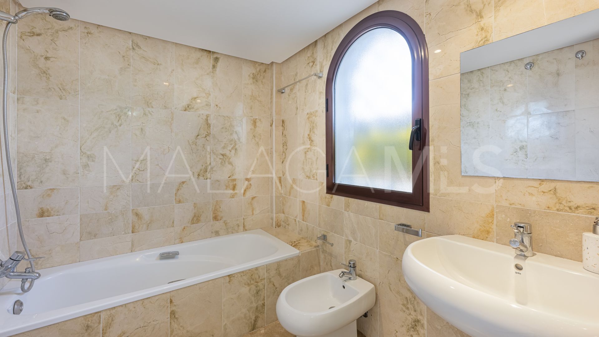 Buy Coto Real II ground floor apartment