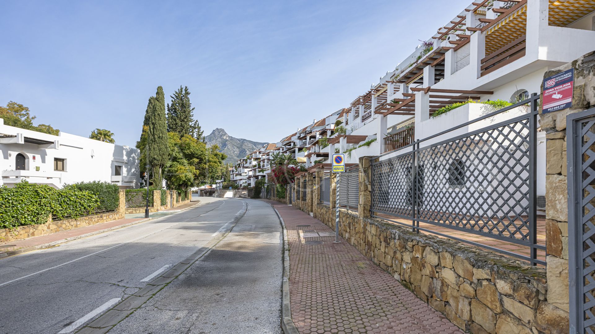 Buy Coto Real II ground floor apartment