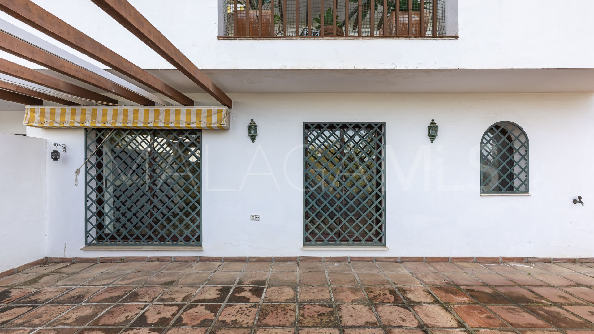 Buy Coto Real II ground floor apartment