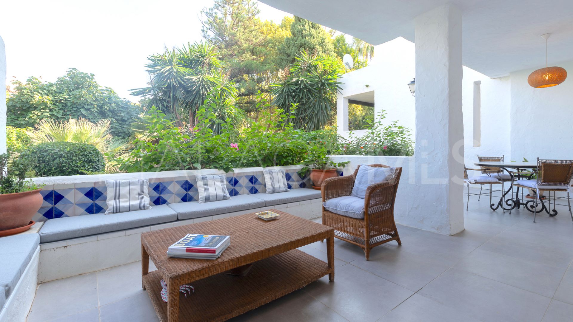 Buy apartamento planta baja de 2 bedrooms in Puente Romano II