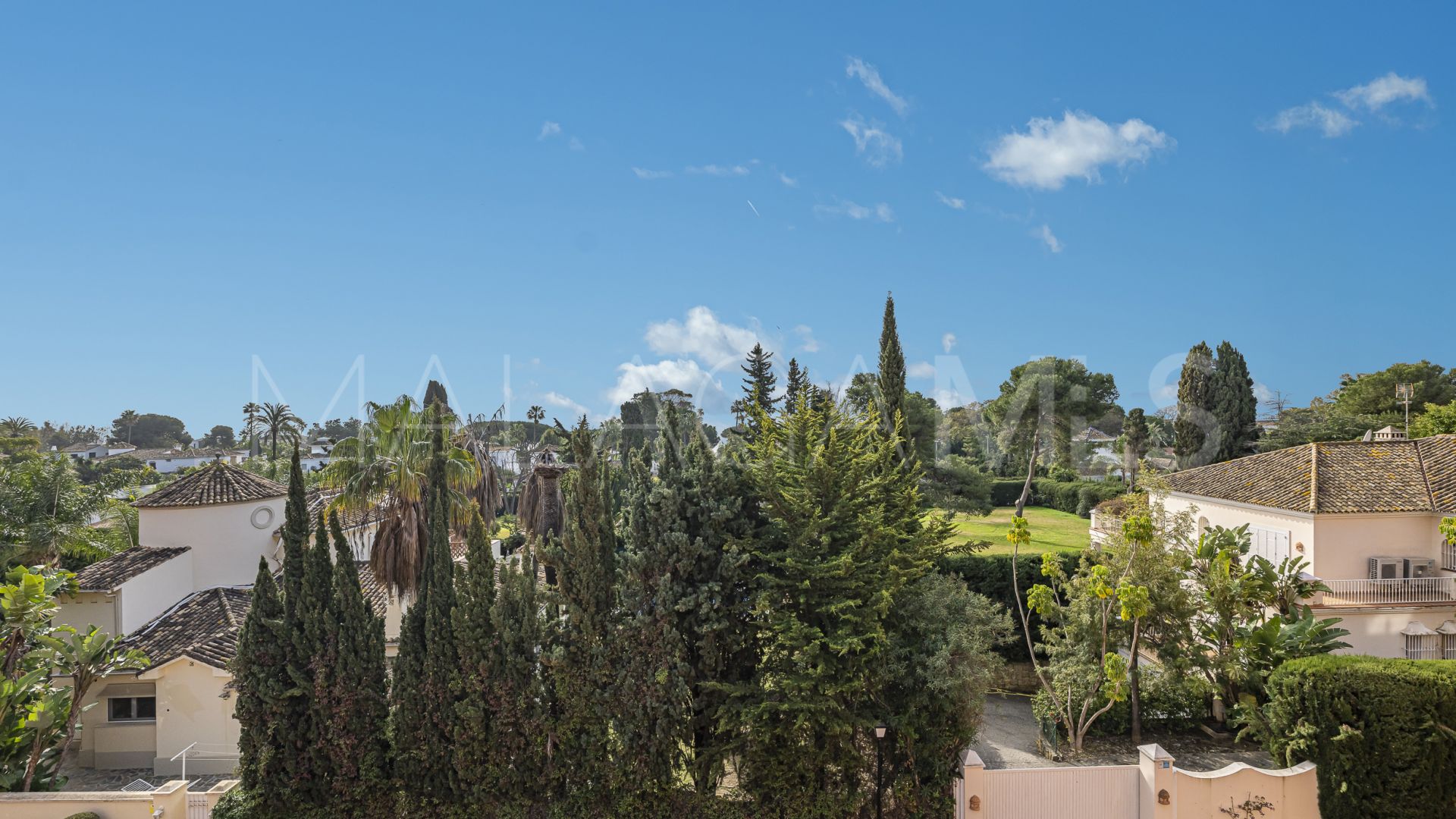 Ático for sale with 3 bedrooms in Cancelada