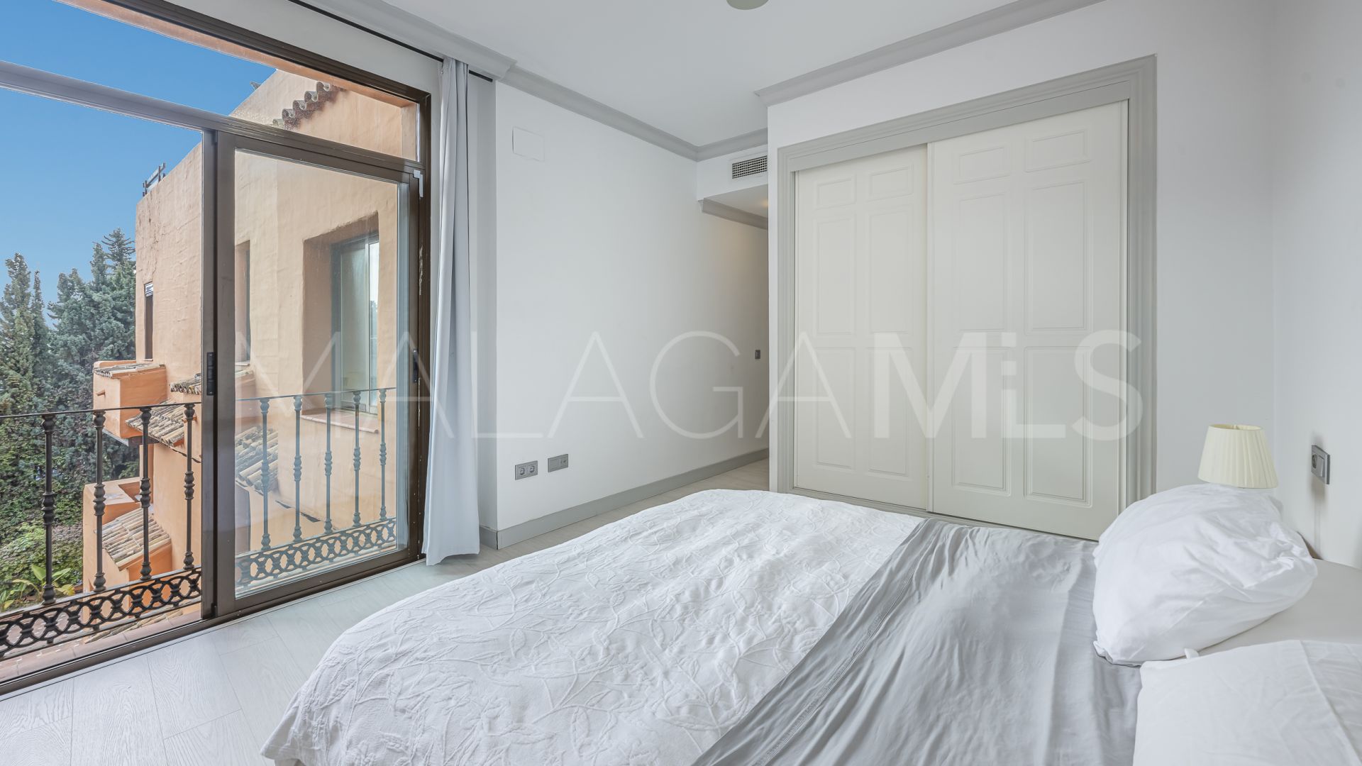 Ático for sale with 3 bedrooms in Cancelada