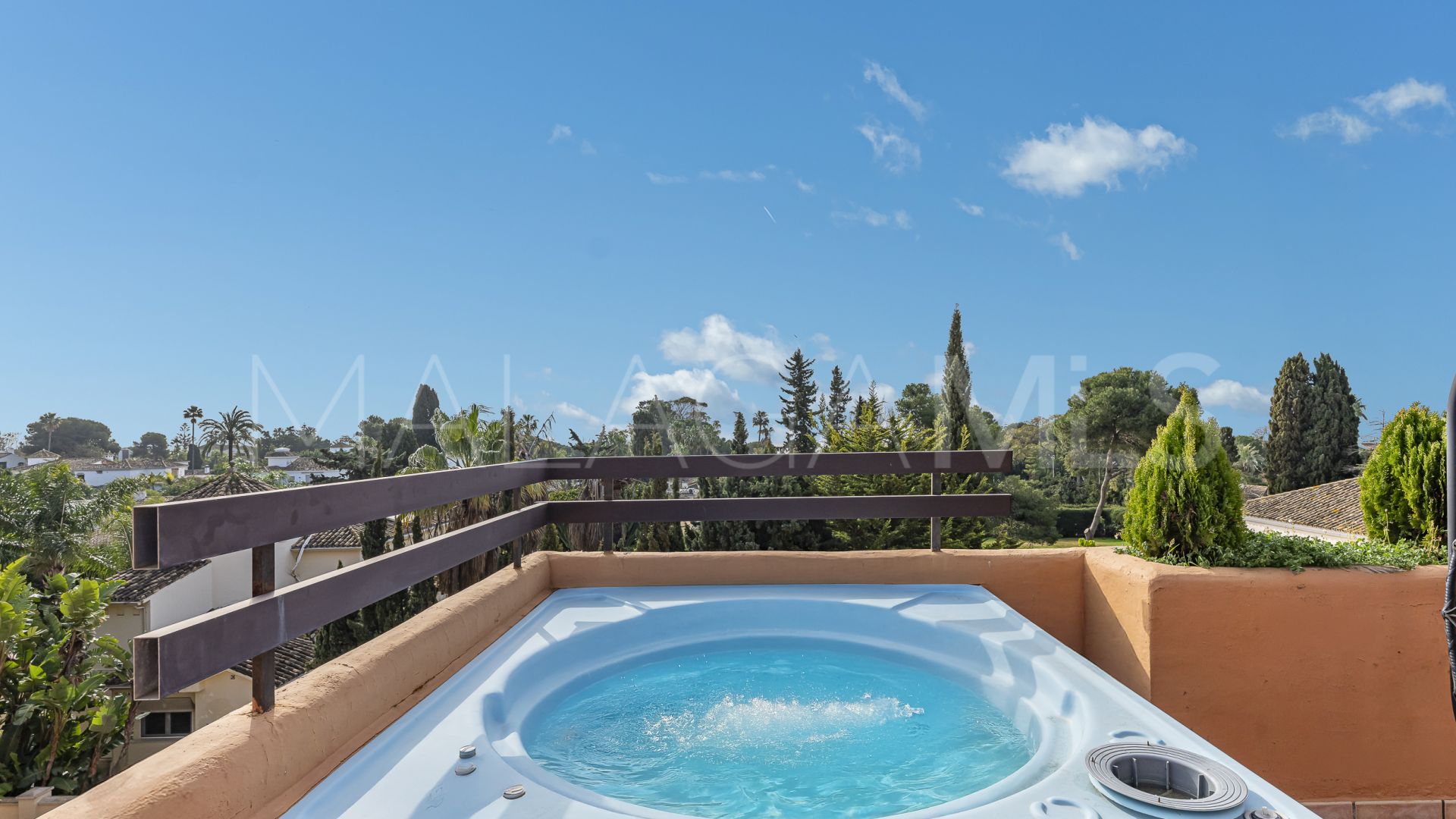 Ático for sale with 3 bedrooms in Cancelada