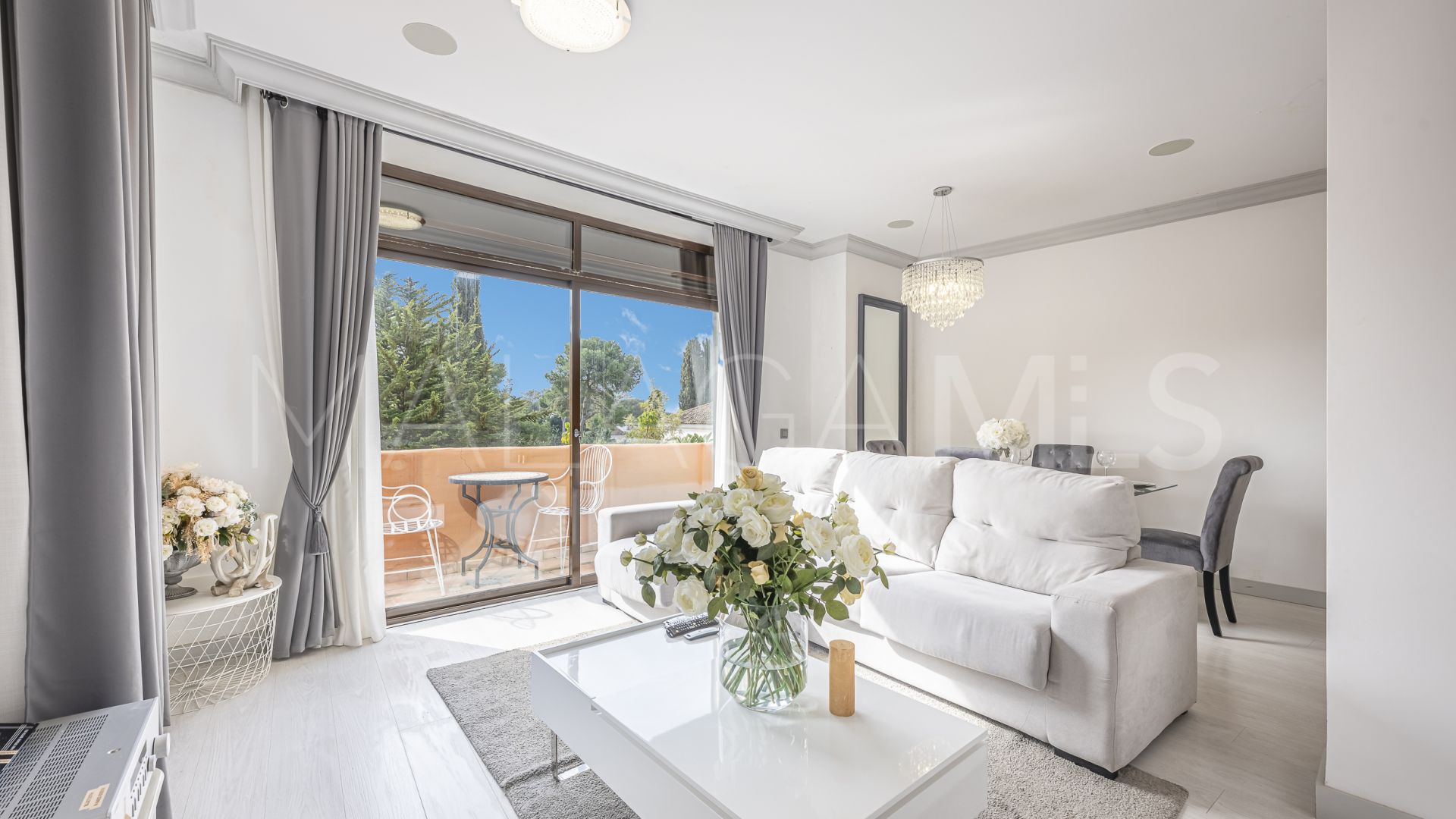 Ático for sale with 3 bedrooms in Cancelada