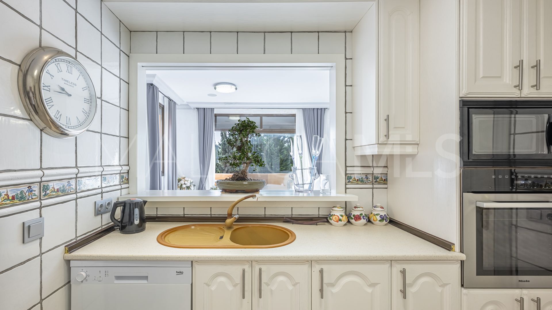 Ático for sale with 3 bedrooms in Cancelada