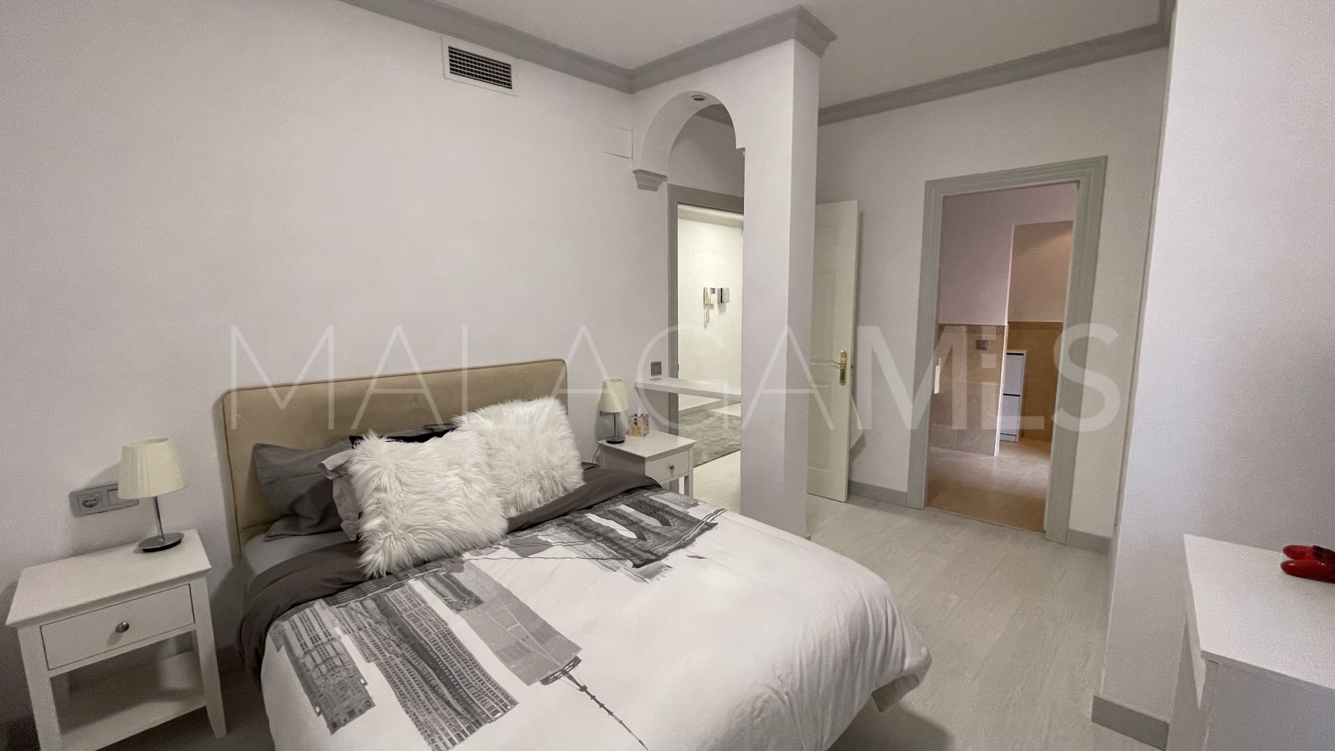 Ático for sale with 3 bedrooms in Cancelada