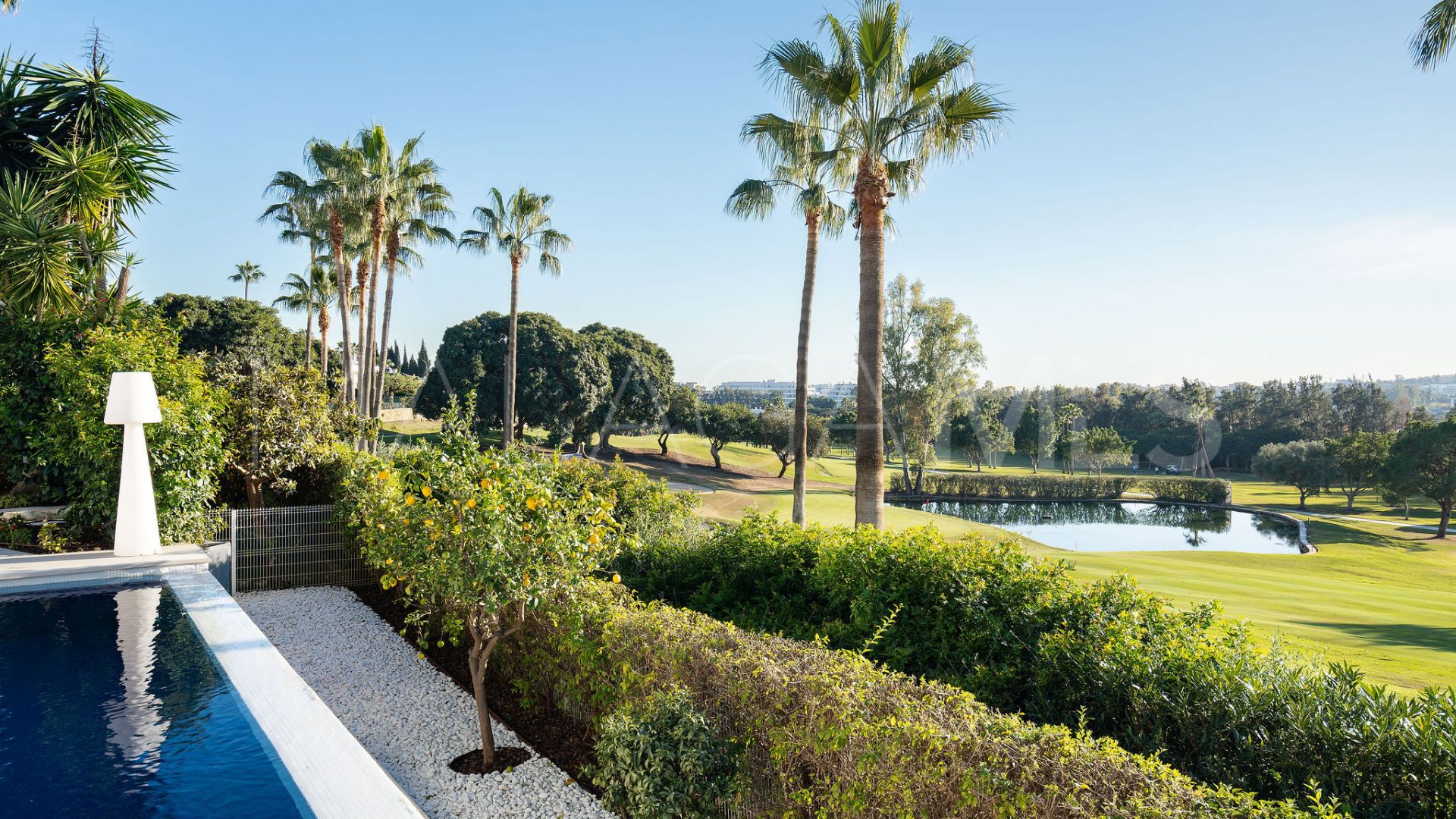 Villa for sale in Los Naranjos Golf