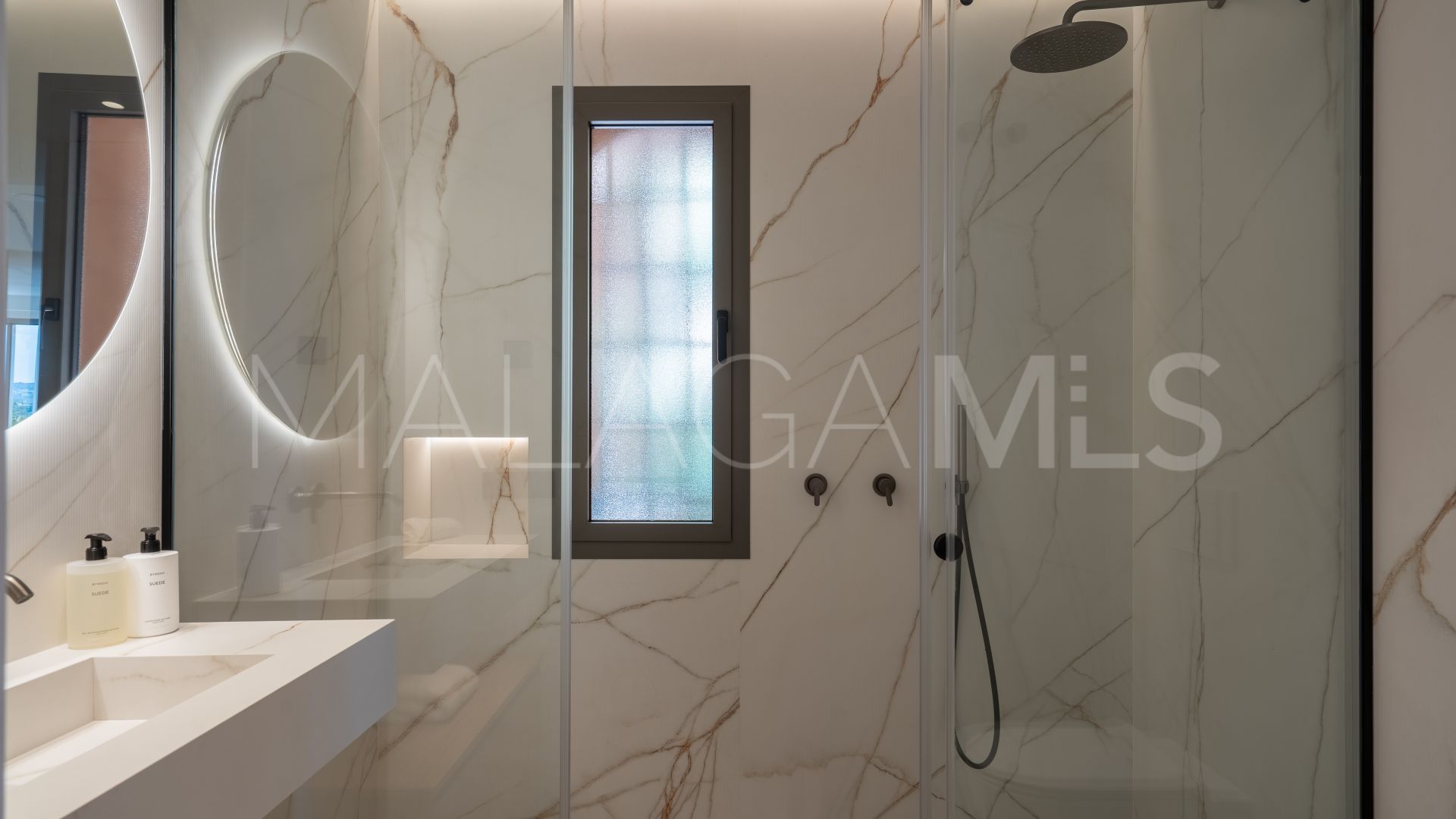 Les Belvederes 4 bedrooms apartment for sale