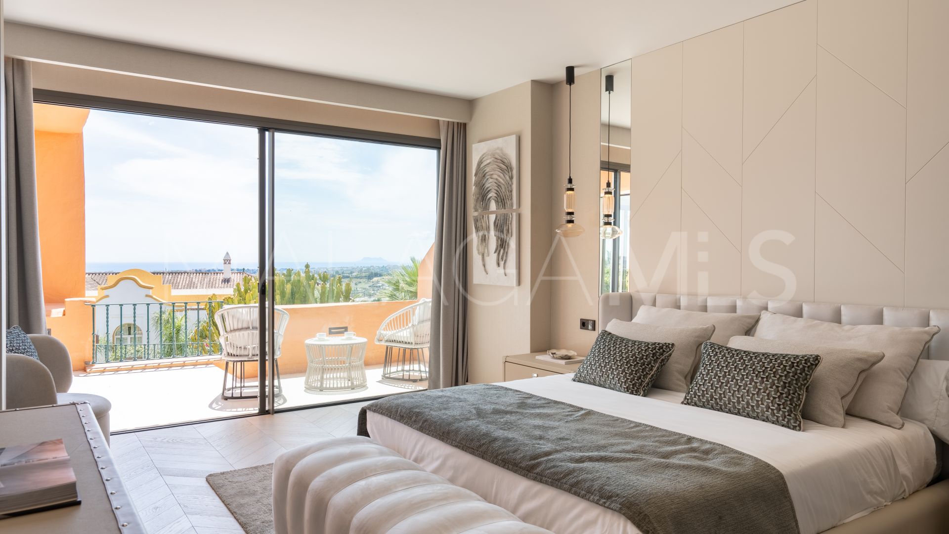 Les Belvederes 4 bedrooms apartment for sale
