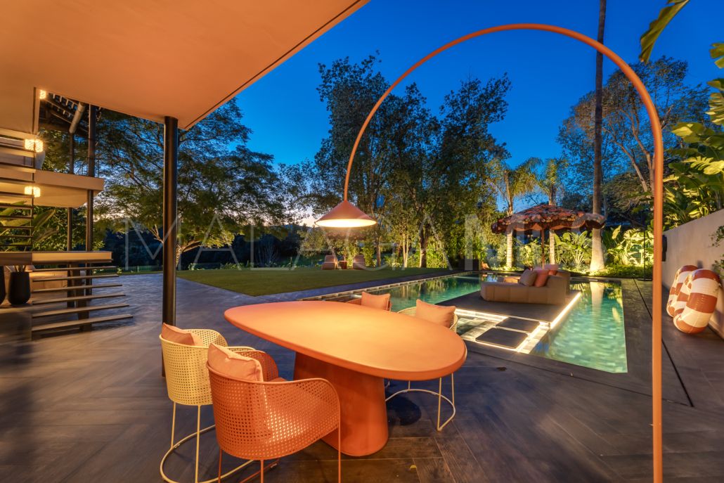 Villa for sale in Guadalmina Alta