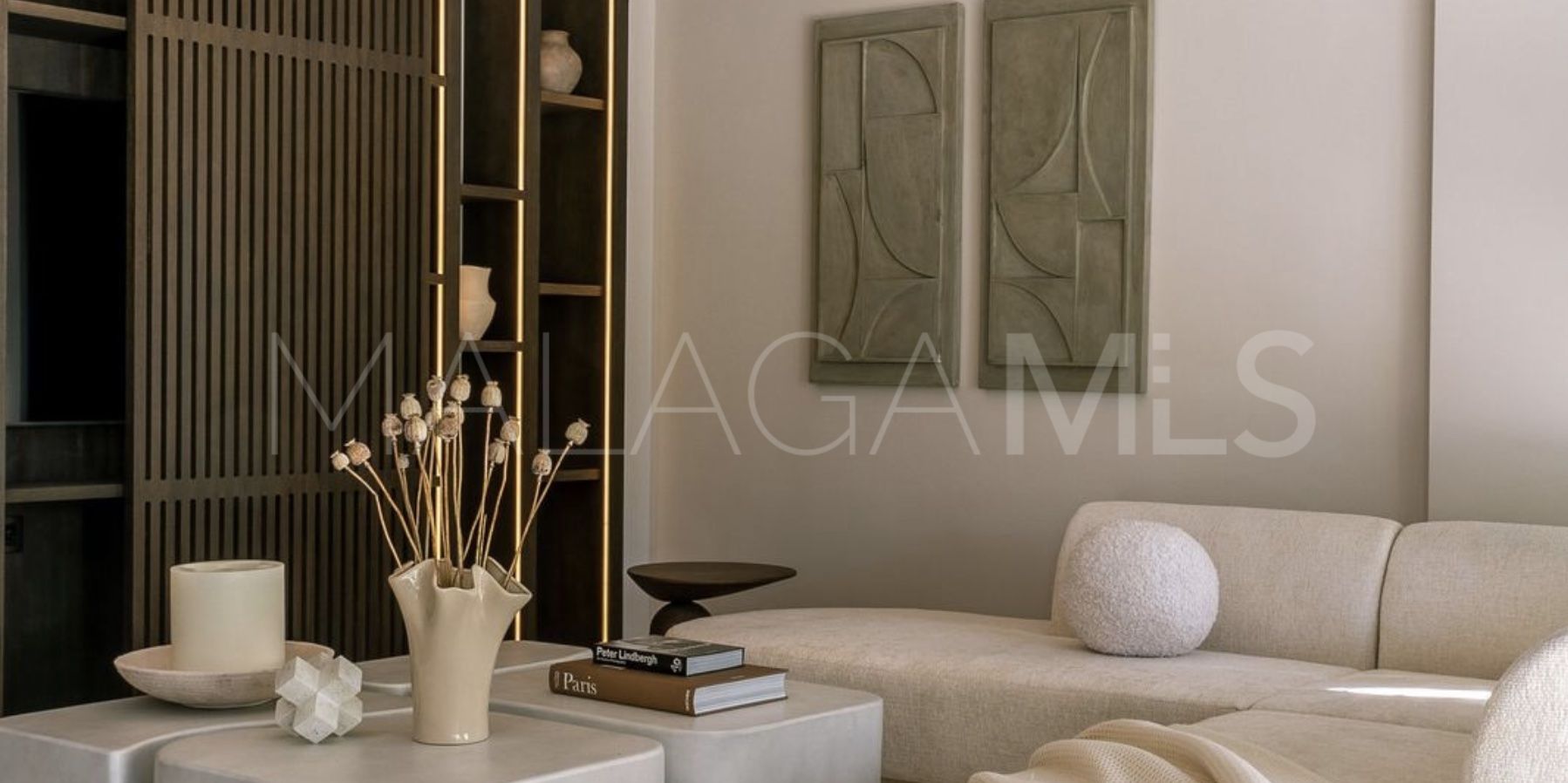 Se vende villa in Nueva Andalucia with 5 bedrooms