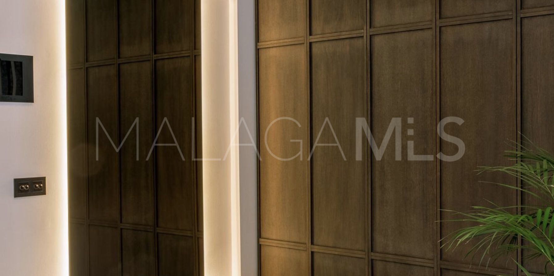 Se vende villa in Nueva Andalucia with 5 bedrooms