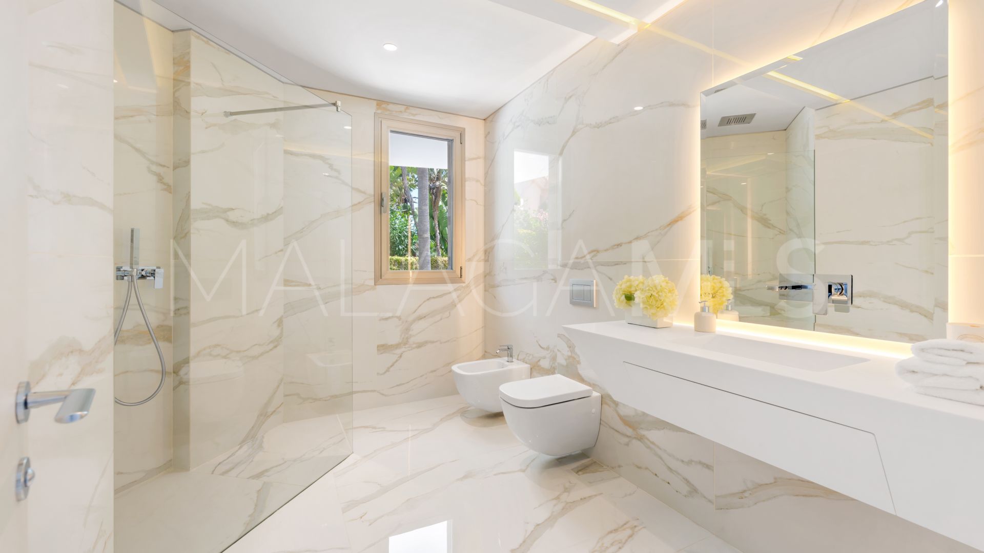 Se vende villa de 6 bedrooms in Los Monteros Playa