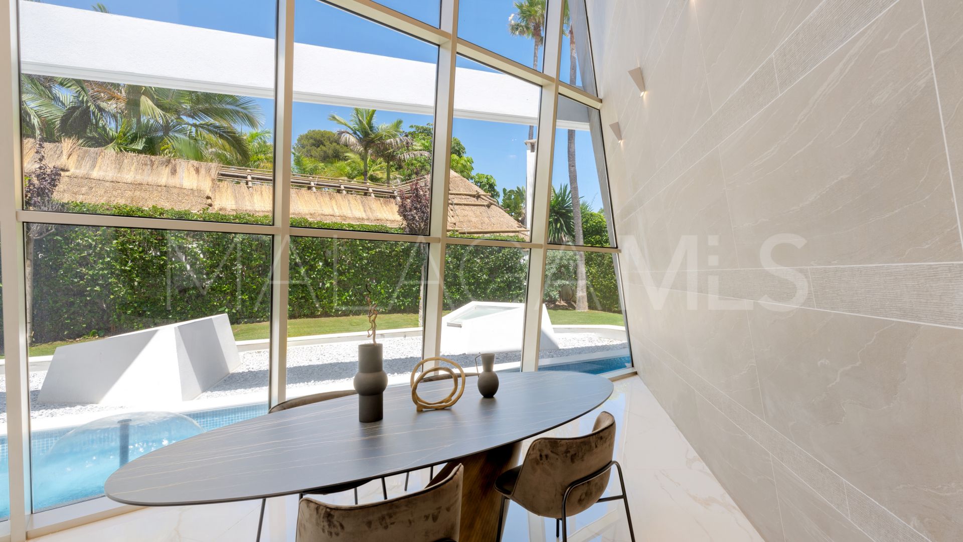 Se vende villa de 6 bedrooms in Los Monteros Playa