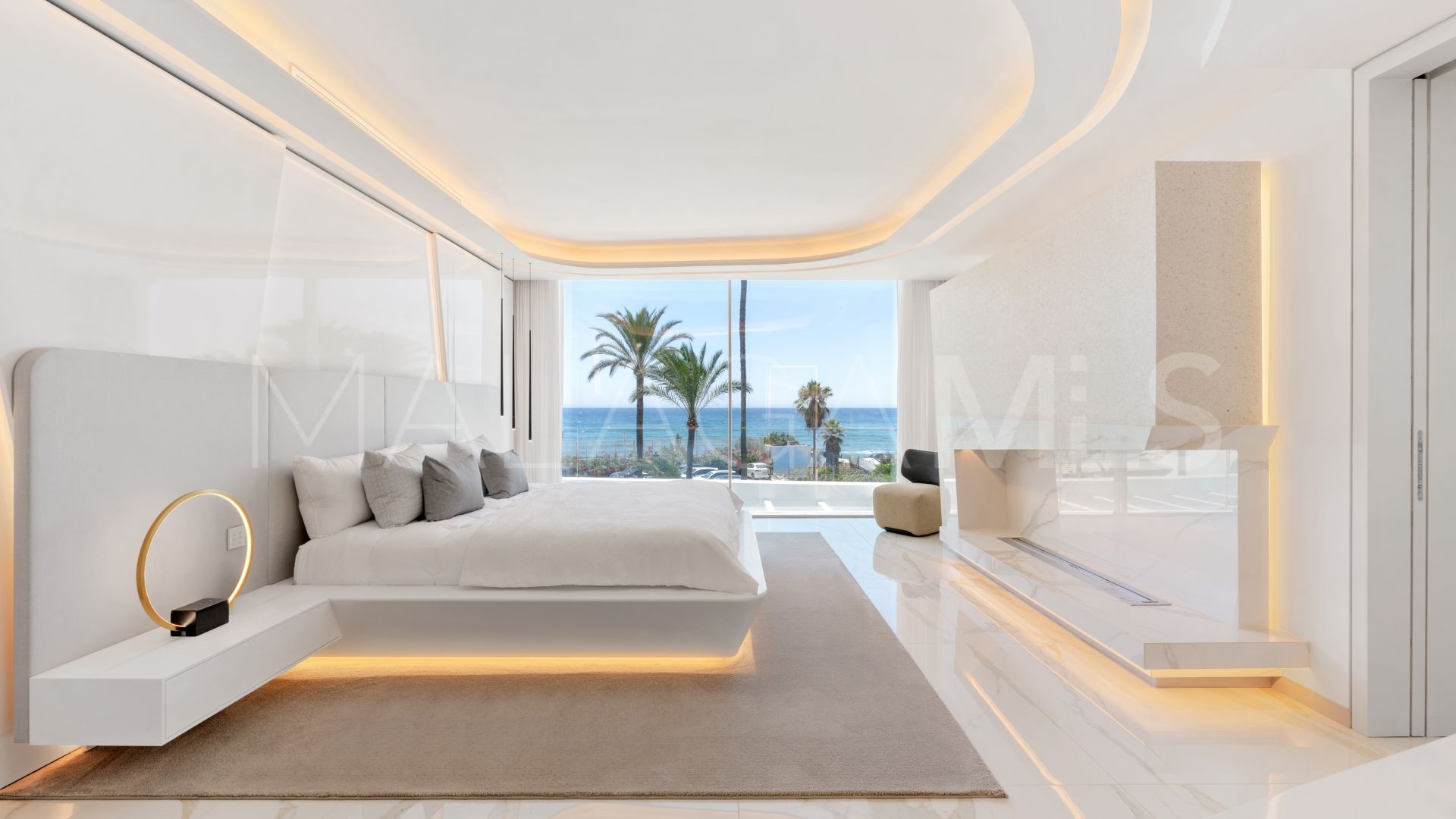 Se vende villa de 6 bedrooms in Los Monteros Playa