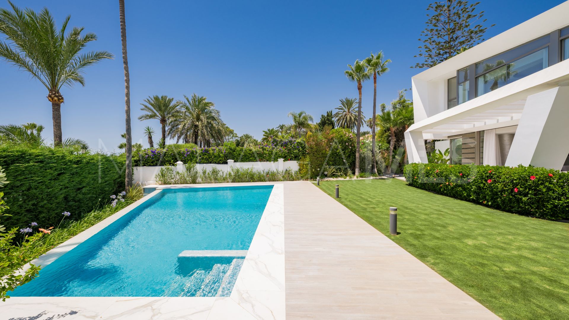 Se vende villa de 6 bedrooms in Los Monteros Playa