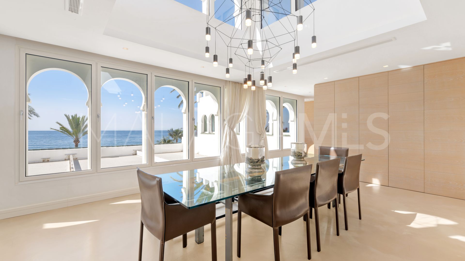 Appartement terrasse for sale in Oasis de Marbella