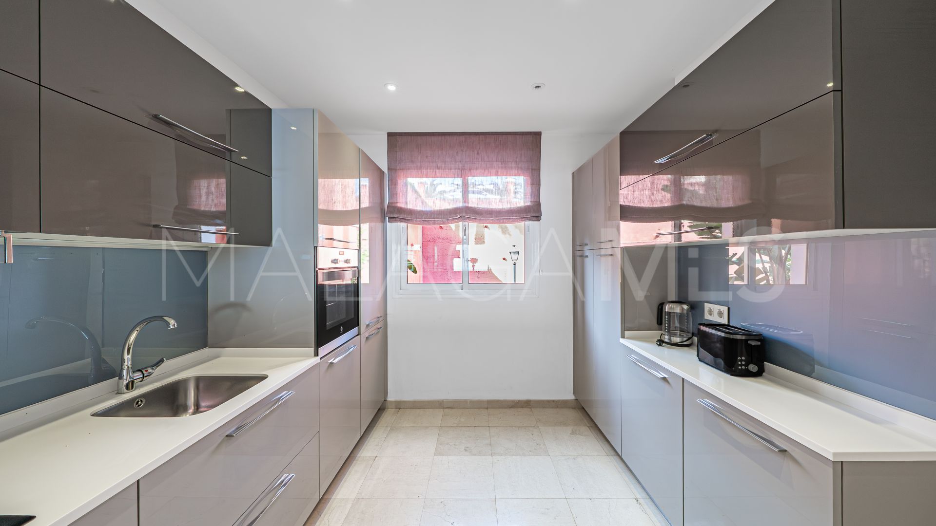 Apartment for sale in La Mairena
