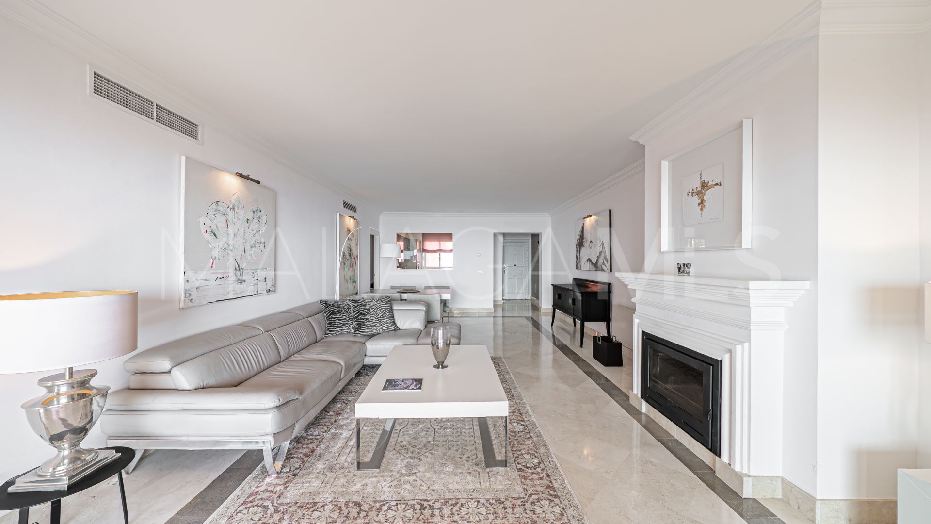 Apartment for sale in La Mairena