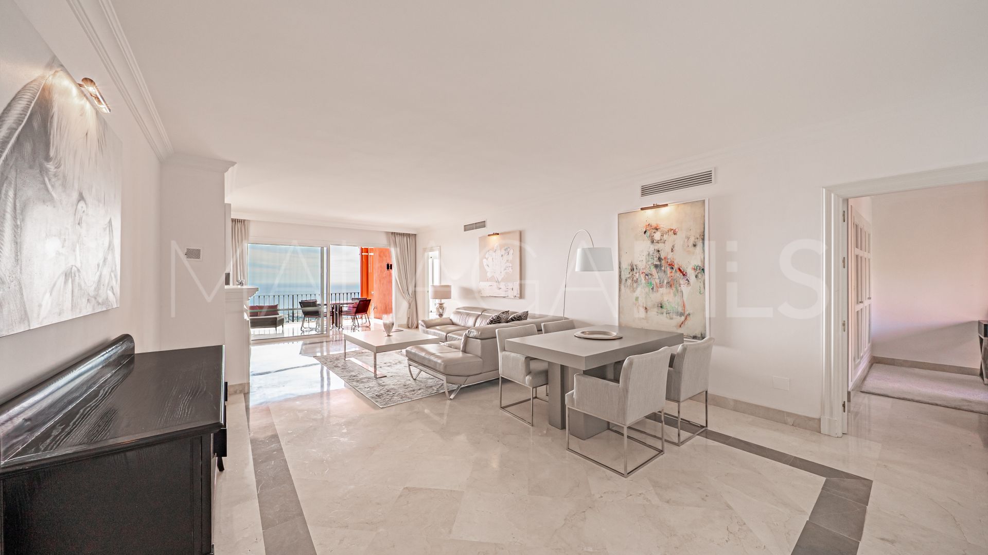 Apartment for sale in La Mairena